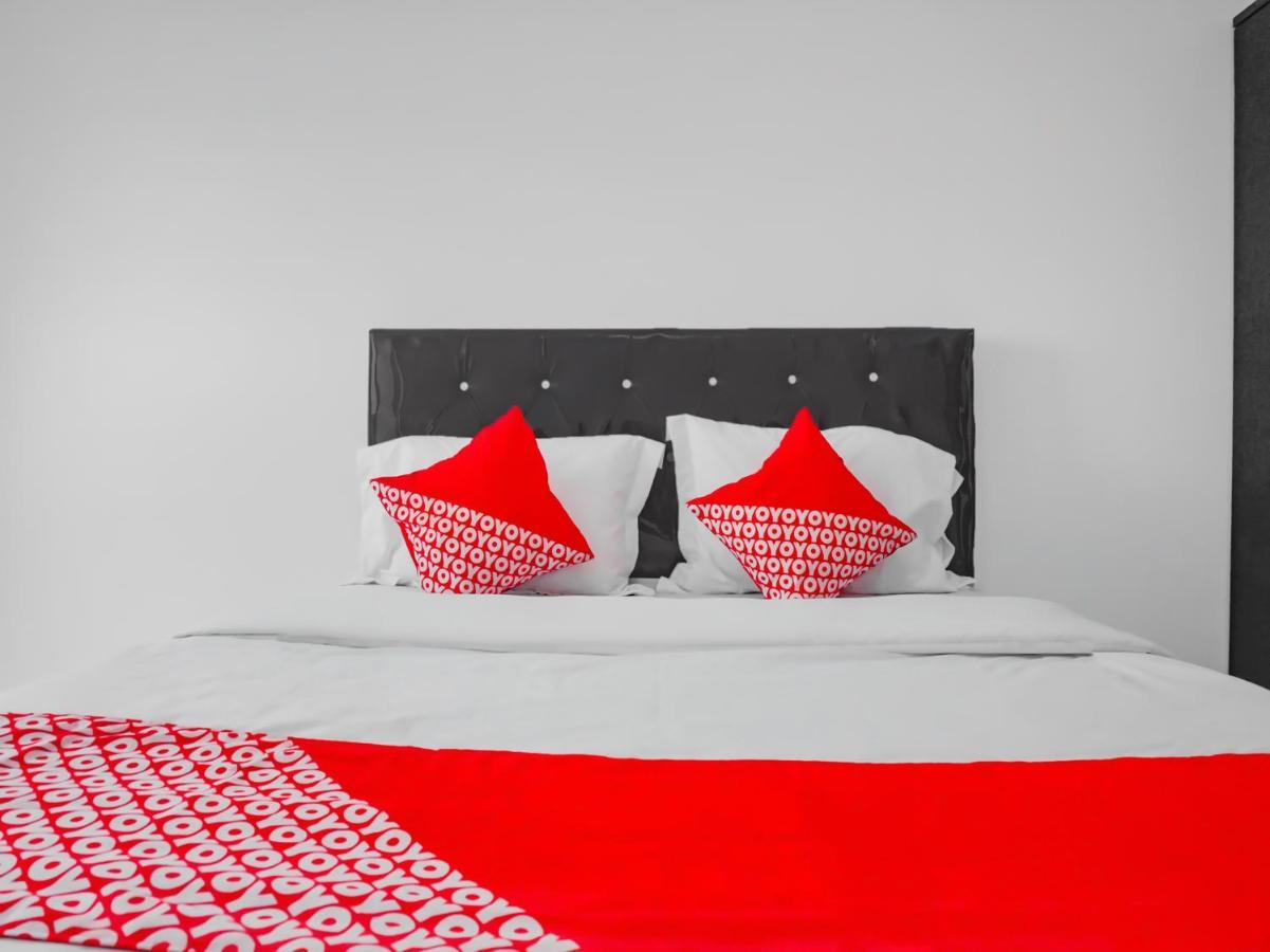Oyo 90241 Sirooms Apartmen Gunung Putri 보고르 외부 사진