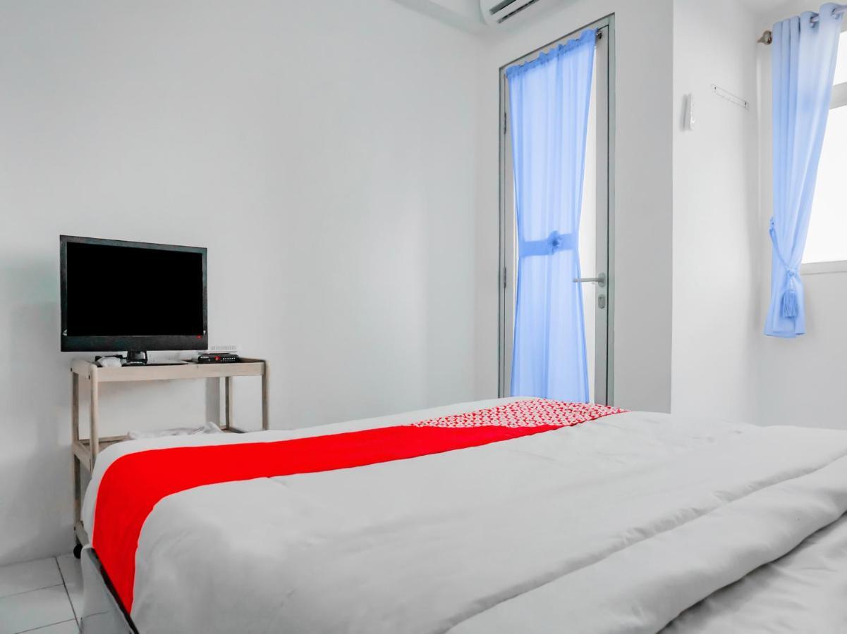 Oyo 90241 Sirooms Apartmen Gunung Putri 보고르 외부 사진