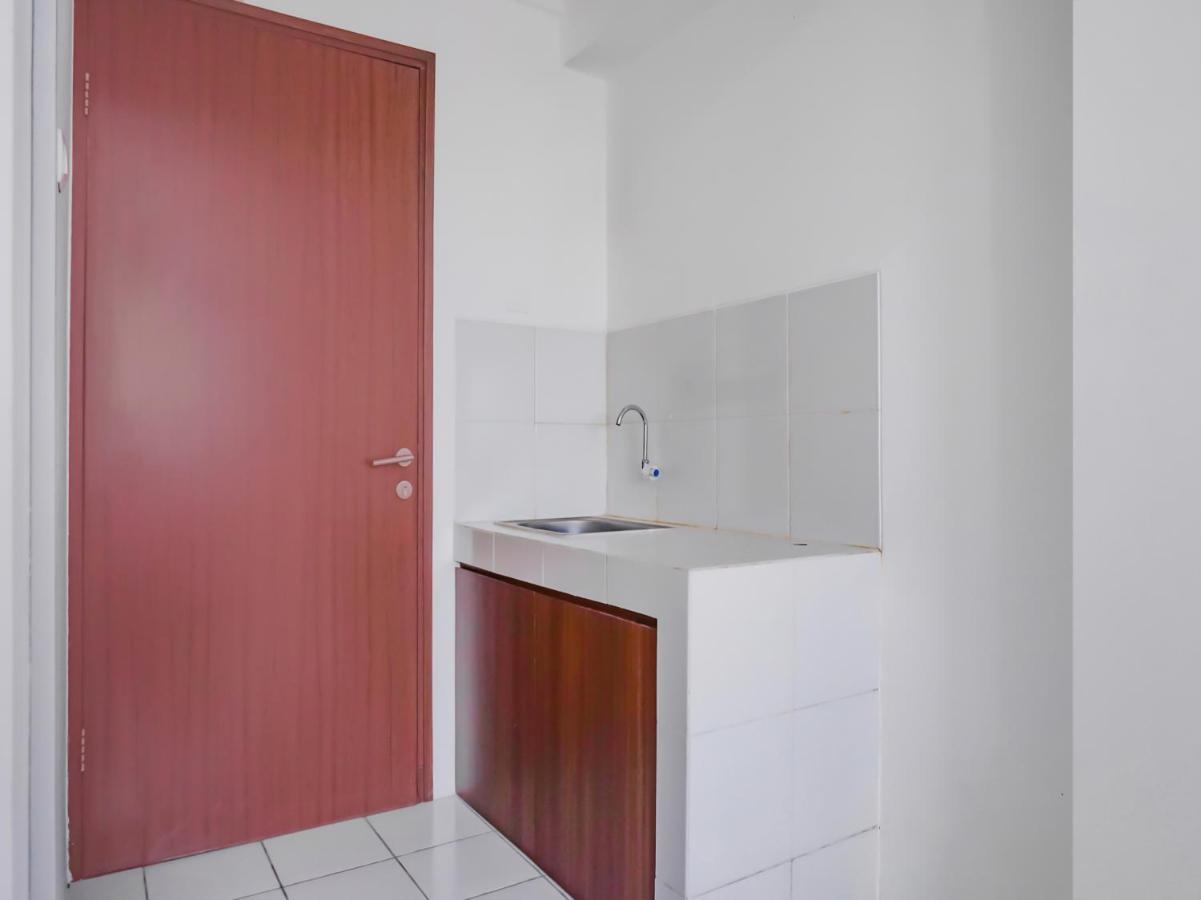 Oyo 90241 Sirooms Apartmen Gunung Putri 보고르 외부 사진